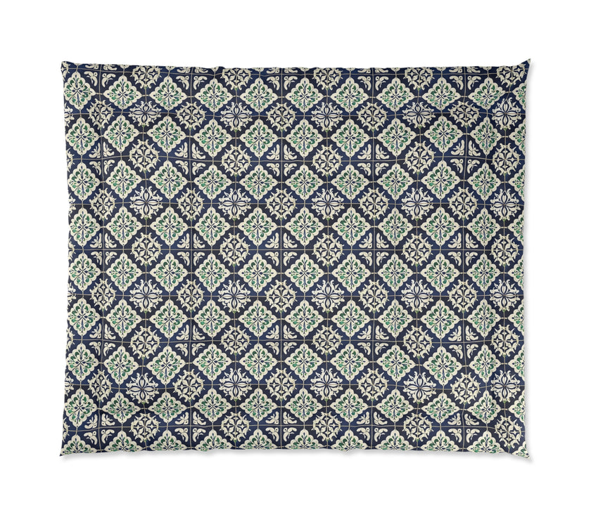 Navy Blue Patterned Comforter, Cozy Bedding for Home Decor, Stylish Bedroom Upgrade, Perfect for Fall and Winter
