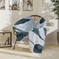 Blue and  White Velveteen Microfiber Blanket