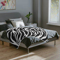 Black and White | Zebra Lines Velveteen Microfiber Blanket