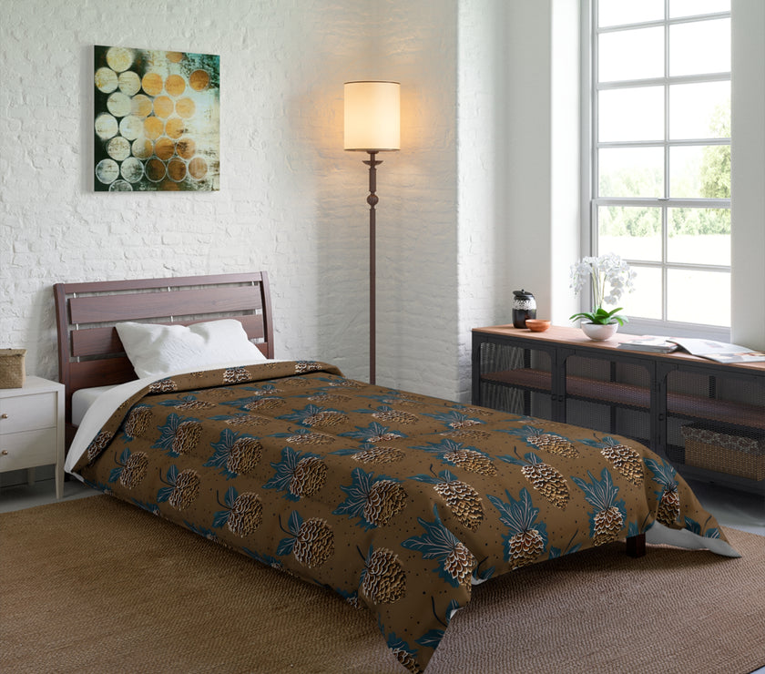 Tropical Pineapple Comforter - Cozy Floral Bedding, Perfect for Summer Decor, Pineapple Lover Gift, Bedroom Makeover