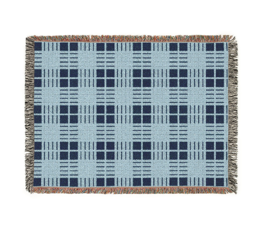 Cozy Woven Blanket, Warm Throw for Home, Soft Plaid Decor, Perfect Gift for Housewarming, Cozy Evenings, Holiday Comfort