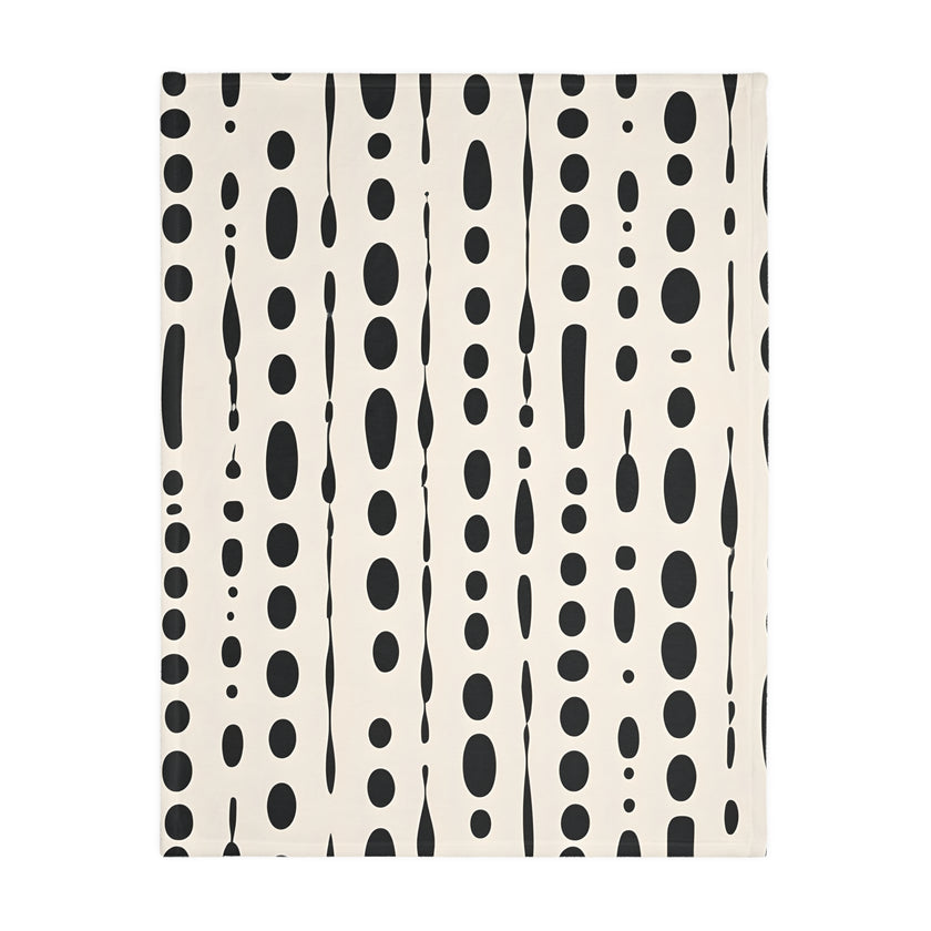 Black and White Dotted Velveteen Microfiber Blanket (Two-sided print)