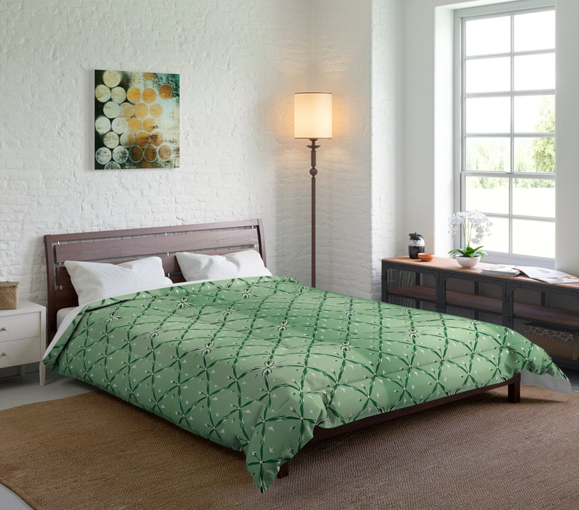 Botanical Green Quilt Comforter, Cozy Floral Pattern Blanket for Bedroom, Spring Decor, Home Warmth, Gift for Her