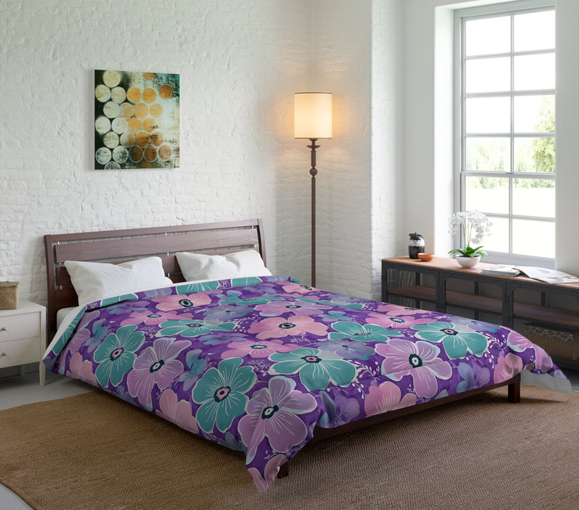 Floral Oasis Comforter, Botanical Bedspread, Cozy Bedroom Decor, Flower Pattern Quilt, Ideal for Spring Celebrations