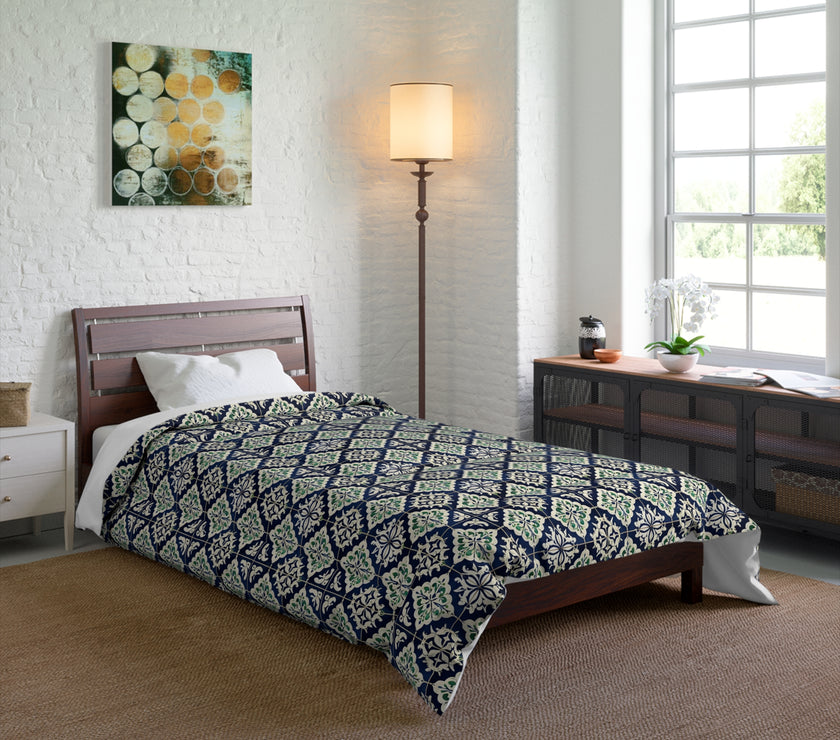 Navy Blue Patterned Comforter, Cozy Bedding for Home Decor, Stylish Bedroom Upgrade, Perfect for Fall and Winter