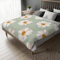 Velveteen Microfiber Blanket, White Daisies on Green - Floral Throw, Botanical Home Decor, Cozy Bedding, Gift for Nature Lovers, Double