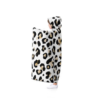 Cozy Leopard Hooded Blanket, Perfect for Snuggling, Movie Nights, Home Decor, Gift for Animal Lovers, Winter Comfort