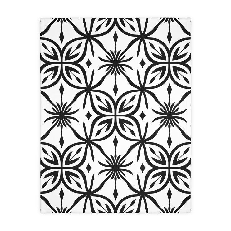 Black and White Pattern Velveteen Microfiber Blanket (Two-sided print)