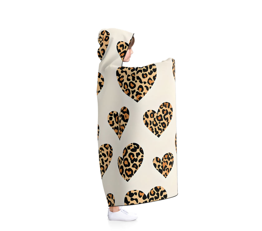 Cozy Leopard Heart Hooded Blanket, Perfect for Snuggling, Gifts for Animal Lovers, Home Decor, Relaxing Nights, Valentine's Day