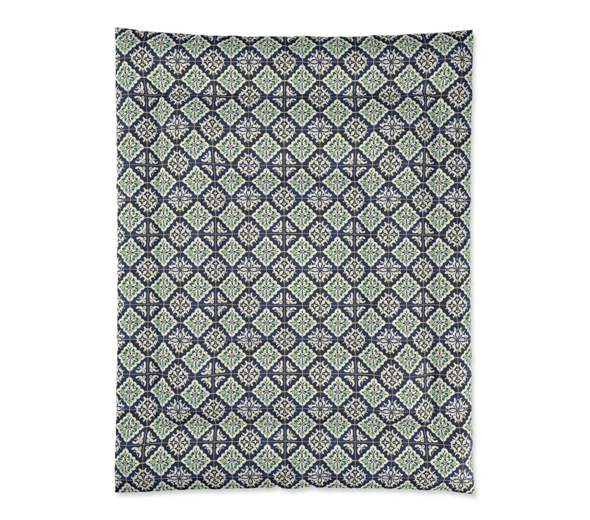 Navy Blue Patterned Comforter, Cozy Bedding for Home Decor, Stylish Bedroom Upgrade, Perfect for Fall and Winter