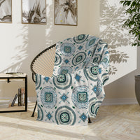 Blue and White Velveteen Microfiber Blanket