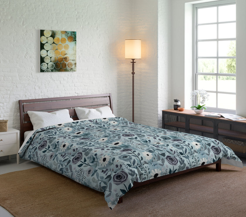 Floral Pattern Comforter - Cozy Bedroom Decor, Soft Floral Bedding, Home Accents, Gift for Her, Spring and Summer Home