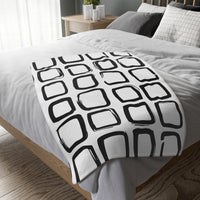 Black and White Square Velveteen Microfiber Blanket (Two-sided print)