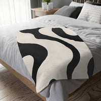 Black and White Velveteen Microfiber Blanket (Two-sided print)