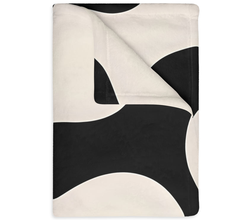 Black and White Velveteen Microfiber Blanket (Two-sided print)