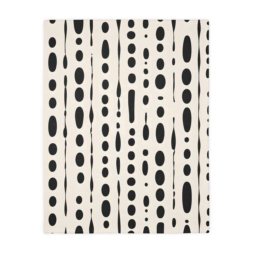 Black and White Dotted Velveteen Microfiber Blanket (Two-sided print)