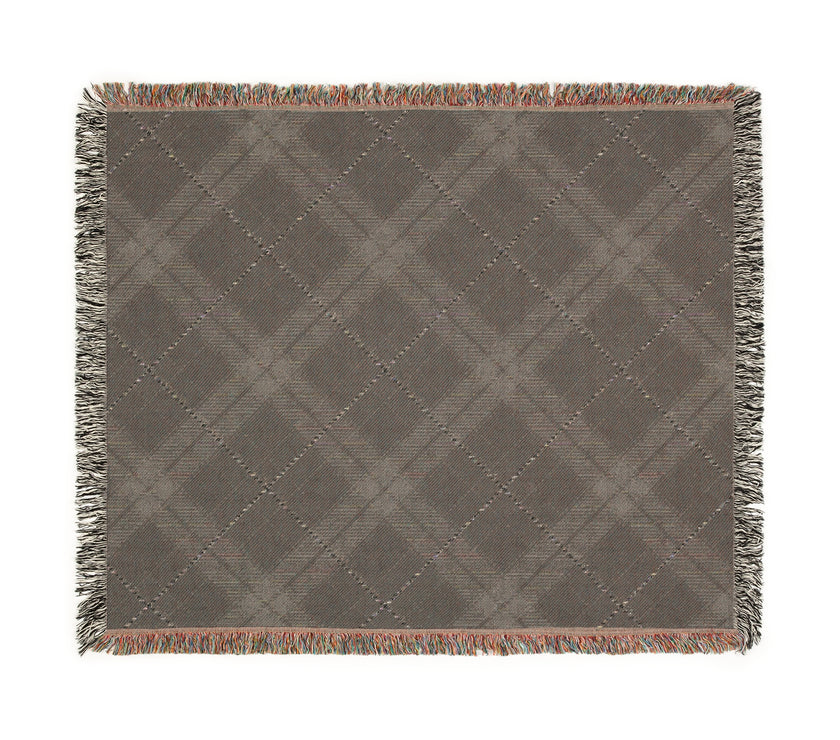 Cozy Woven Blanket with Plaid Design, Perfect for Home Decor, Blanket for Chilly Evenings, Blanket Gift for Friends, Indoor and Outdoor Use