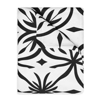 Black and White Pattern Velveteen Microfiber Blanket (Two-sided print)