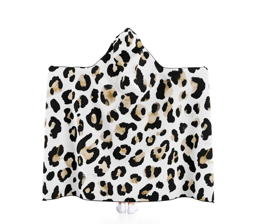 Cozy Leopard Hooded Blanket, Perfect for Snuggling, Movie Nights, Home Decor, Gift for Animal Lovers, Winter Comfort
