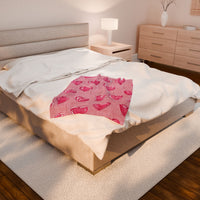 Velveteen Plush Blanket - Pink Hearts Cozy Throw, Warm Snuggle Quilt, Soft Fleece Bedspread, Comfy Bedding Cover, Lovely Valentine's Day