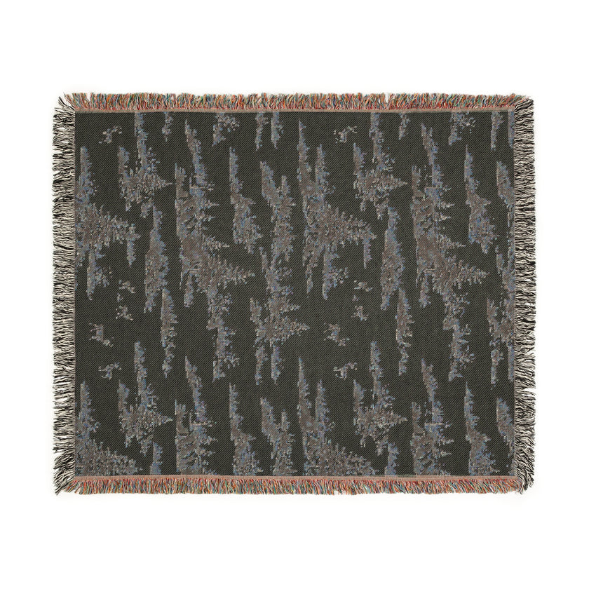 Cozy Woven Blanket for Nature Lovers, Perfect for Home Decor, Camping, Picnics, Gifts, and Cozy Nights