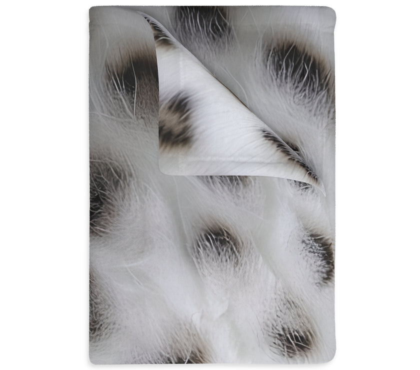 Black and White Animal Print Velveteen Microfiber Blanket (Two-sided print)