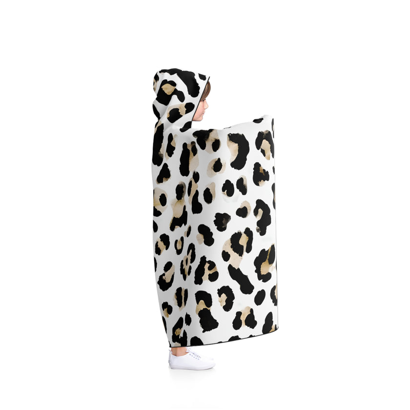 Cozy Leopard Hooded Blanket, Perfect for Snuggling, Movie Nights, Home Decor, Gift for Animal Lovers, Winter Comfort