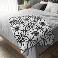Black and White Pattern Velveteen Microfiber Blanket (Two-sided print)